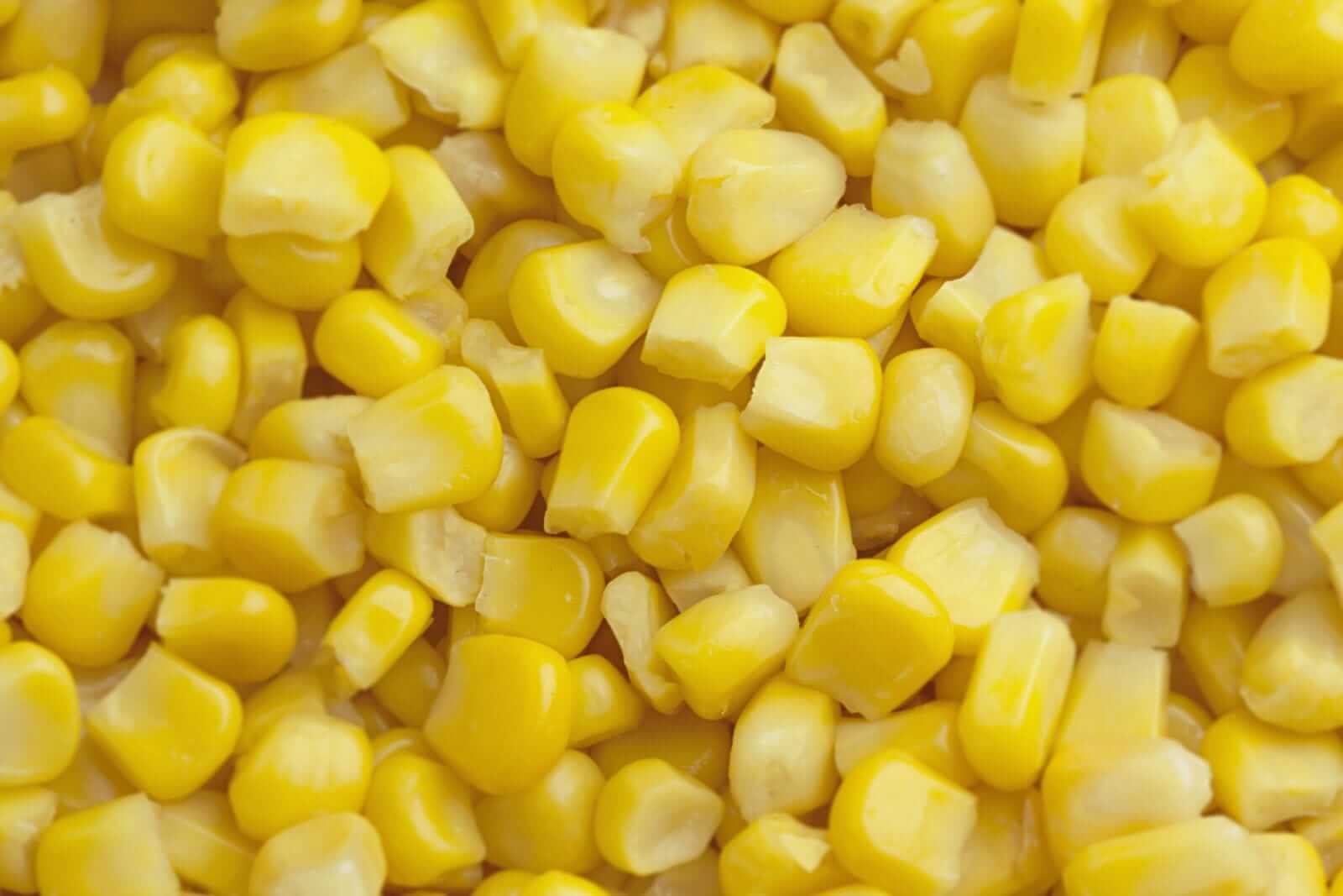 Corn Pulling Back to Mixed Midday Trade