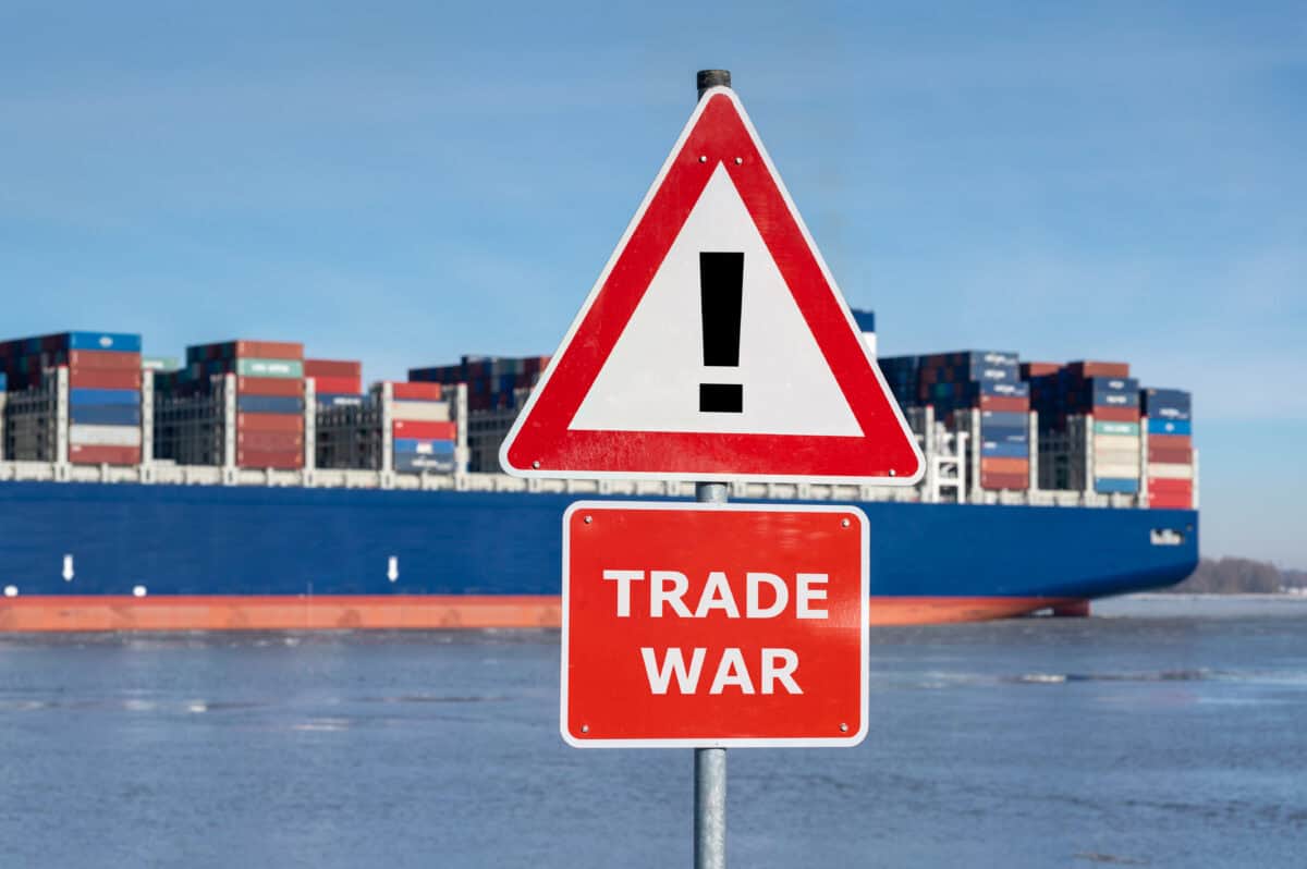 Canadian Stocks Worth Owning During a Trade War